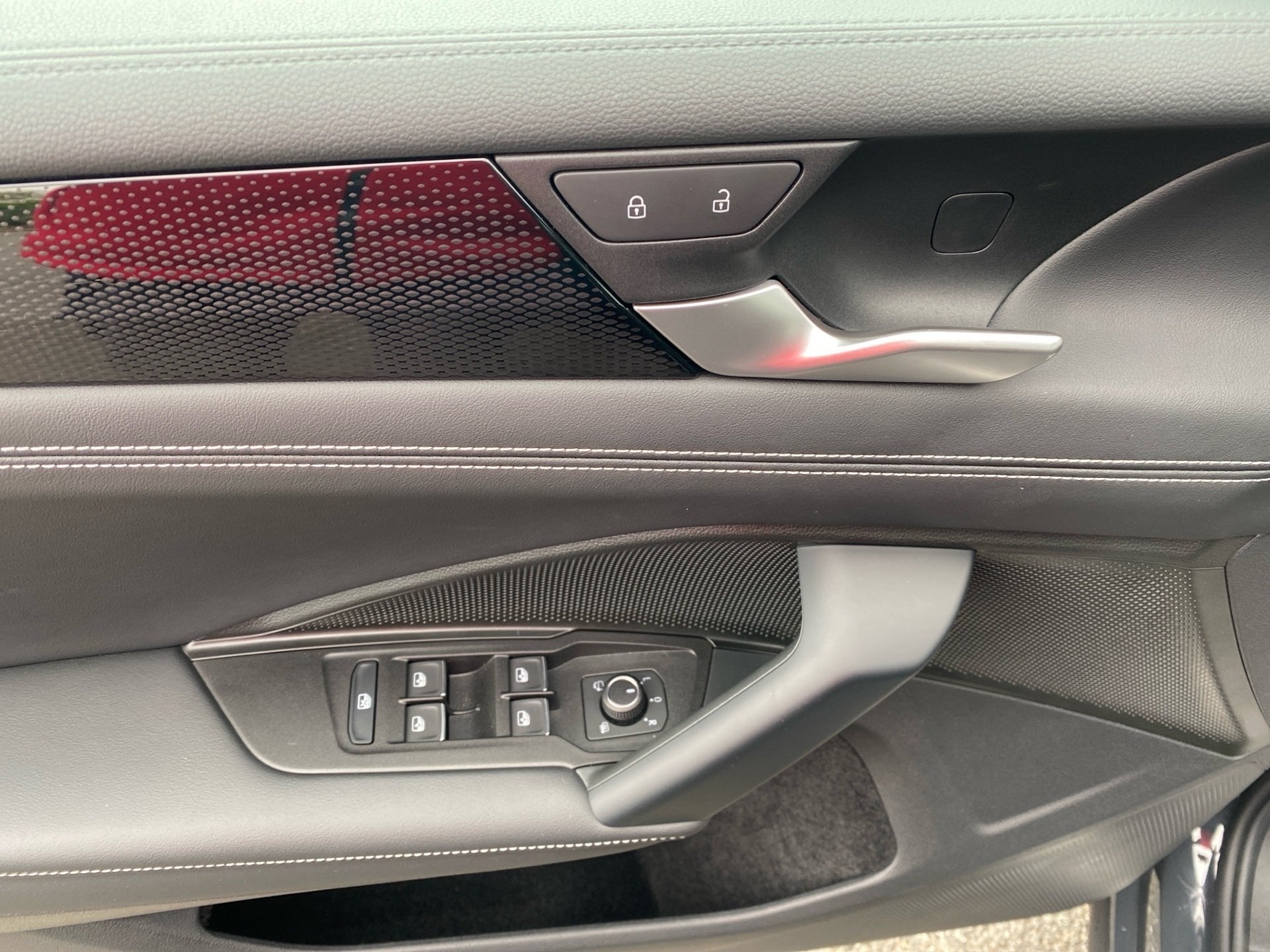 Tiguan 2.0 TDI Goal DSG AHK Navi ACC App-Connect