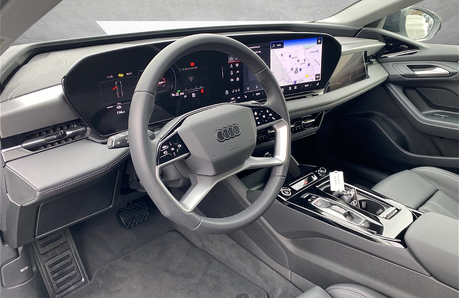 A6 Avant e-tron S line performance LED Plus Navi ACC AHK Leder