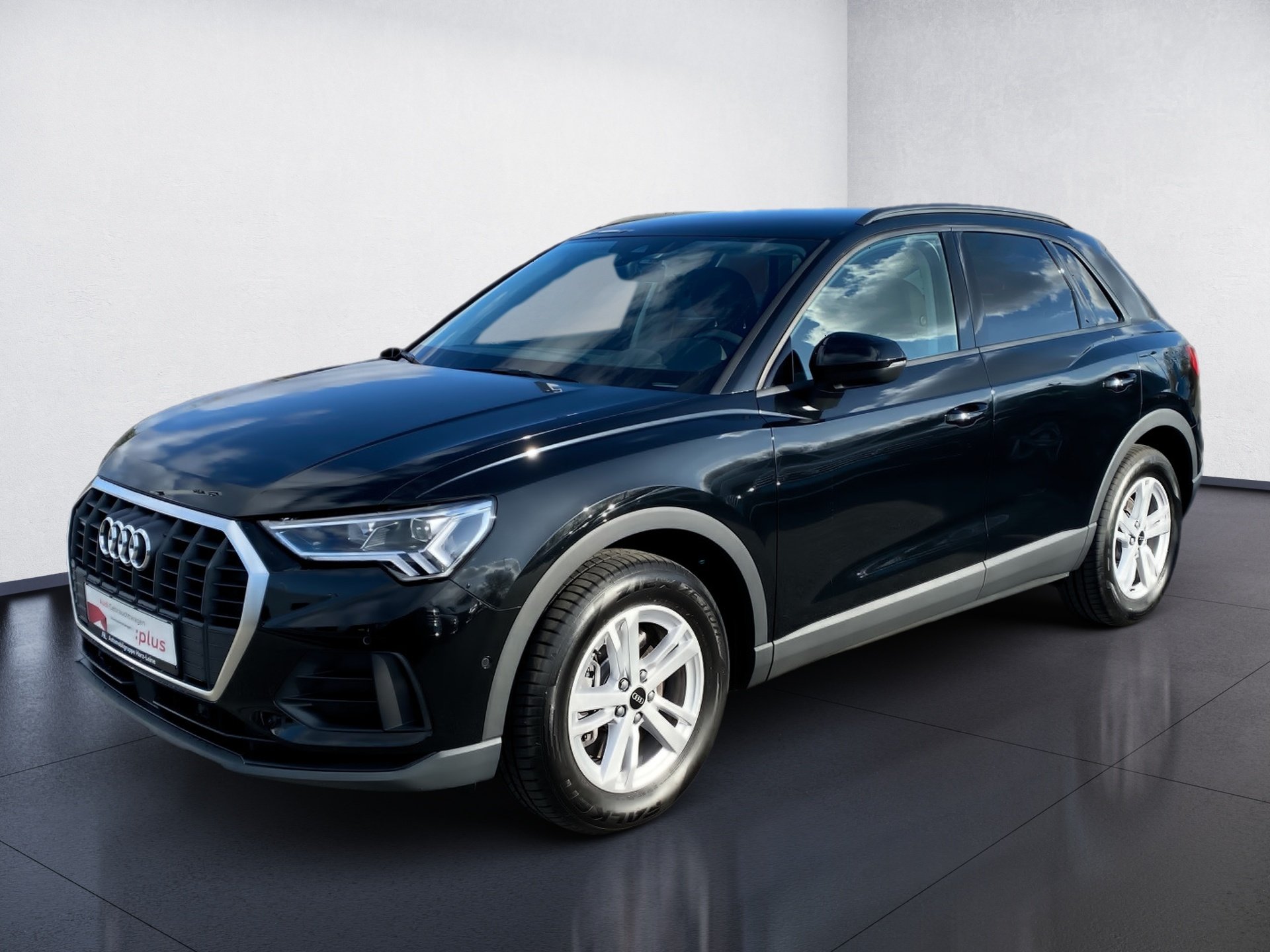 Q3 40 TDI quattro S-tronic LED Navi ACC RFK PDC SHZ