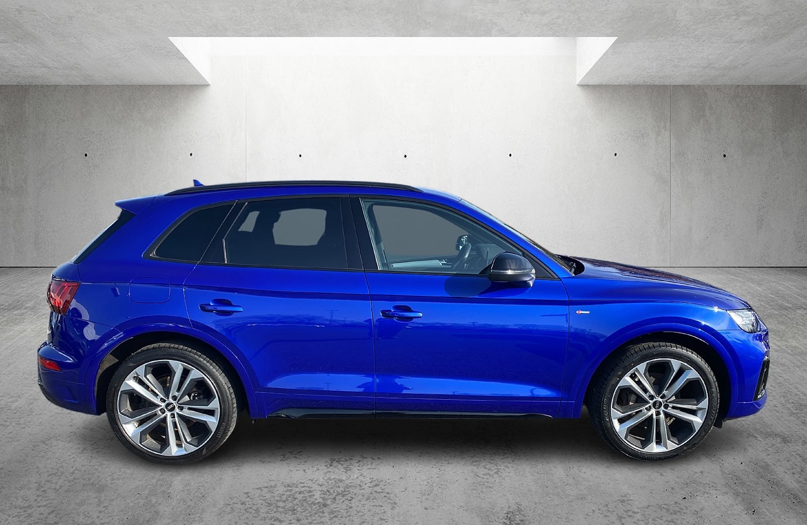 Q5 55 TFSIe S line quattro S-tronic Matrix Navi AHK Leder