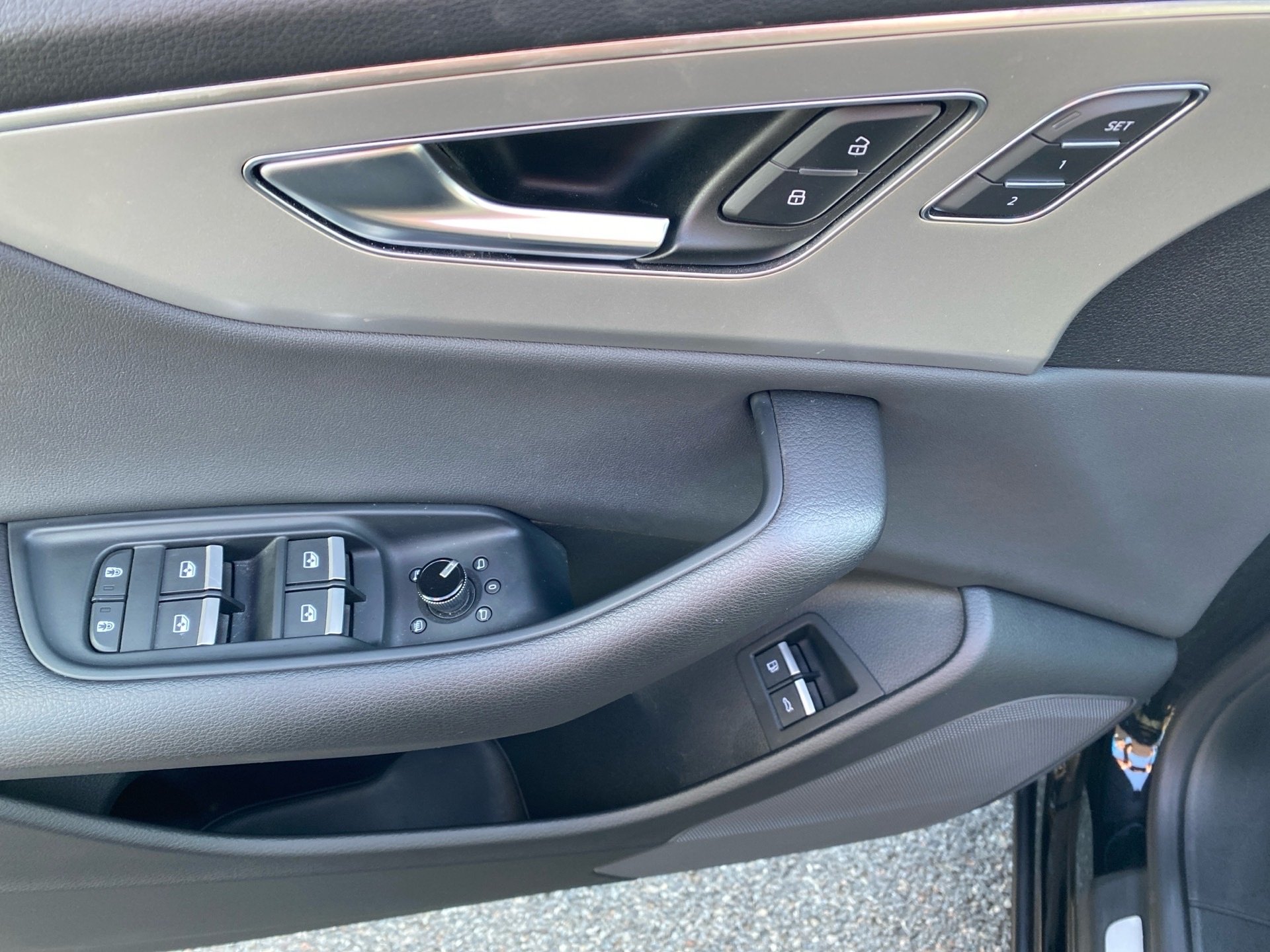 Q8 55 TFSIe S line quattro Tiptronic HD-Matrix HuD Nachtsicht AHK