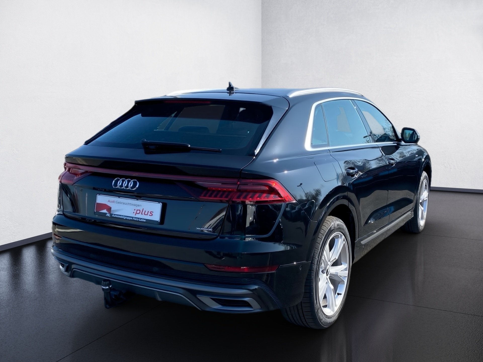 Q8 55 TFSIe S line quattro Tiptronic HD-Matrix HuD Nachtsicht AHK