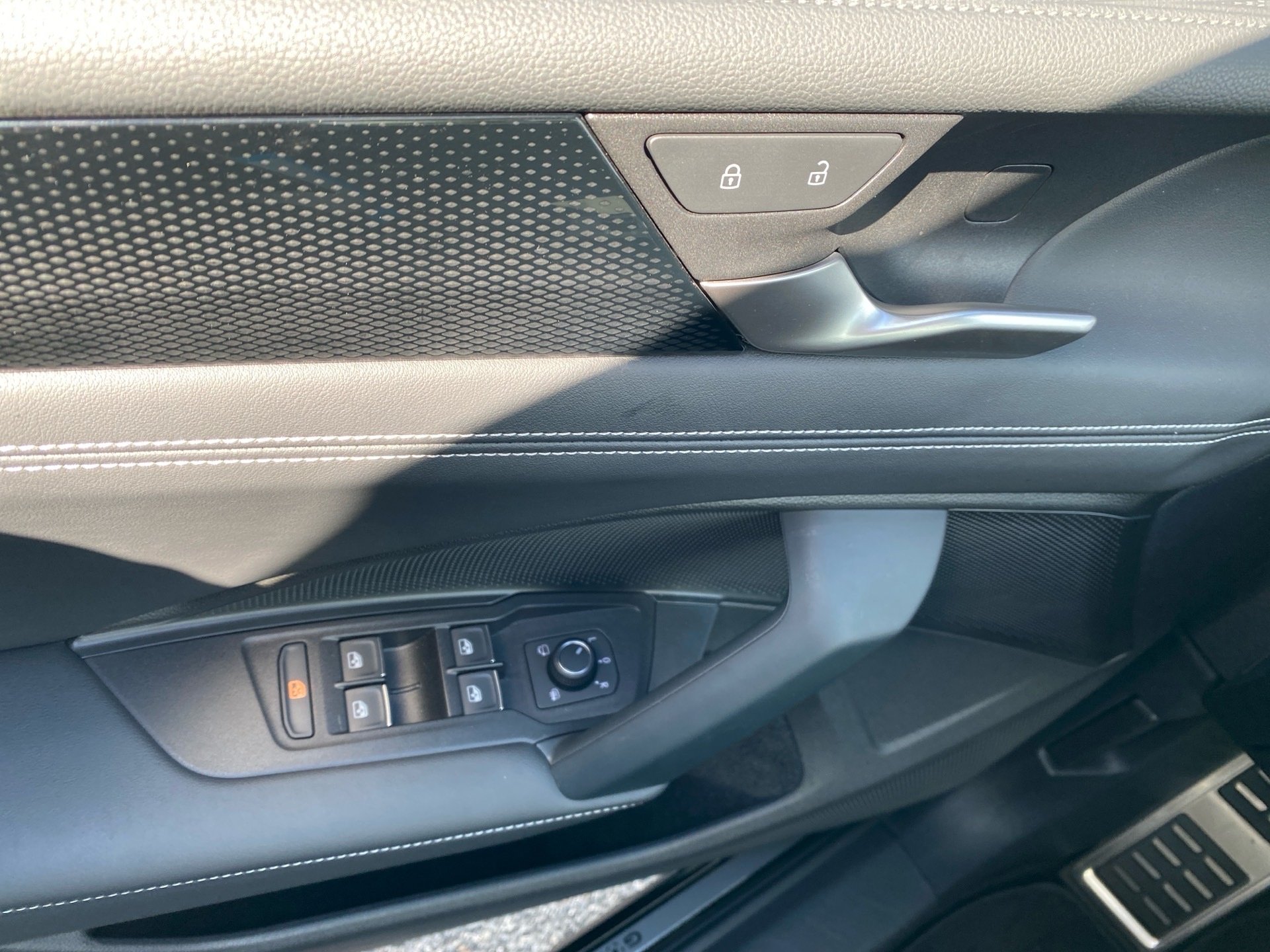 Tiguan 2.0 TDI Goal DSG AHK Navi LED+ ACC AreaView