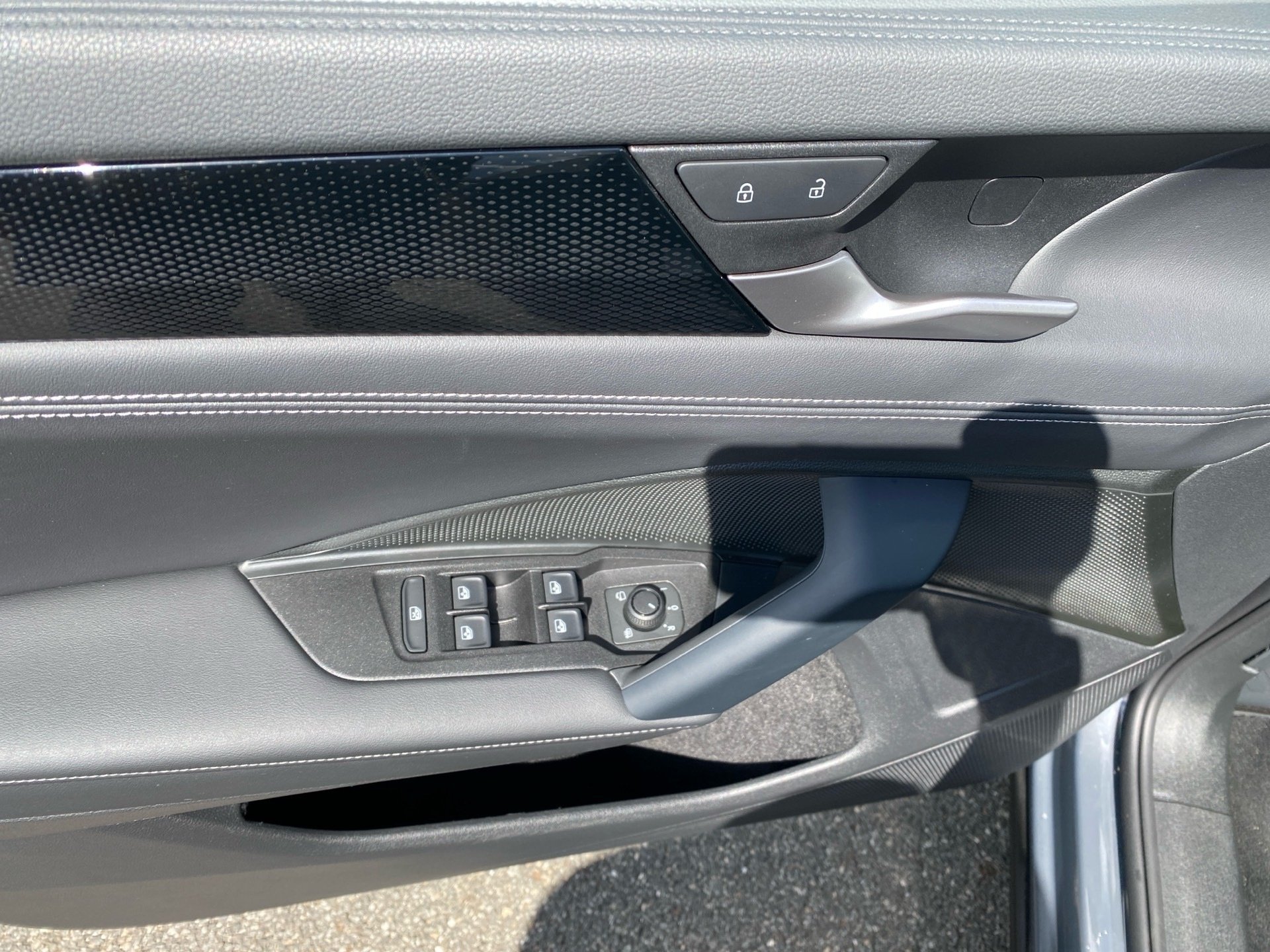 Tayron 2.0 TDI Life 4M DSG HD-Matrix AHK Navi ACC 7-Sitzer
