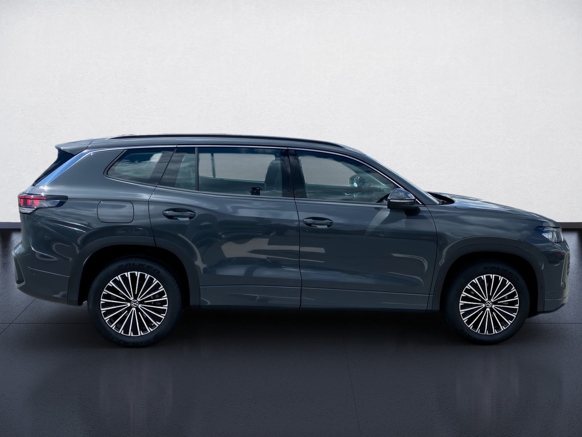 Tayron 2.0 TDI Life 4M DSG HD-Matrix AHK Navi ACC 7-Sitzer