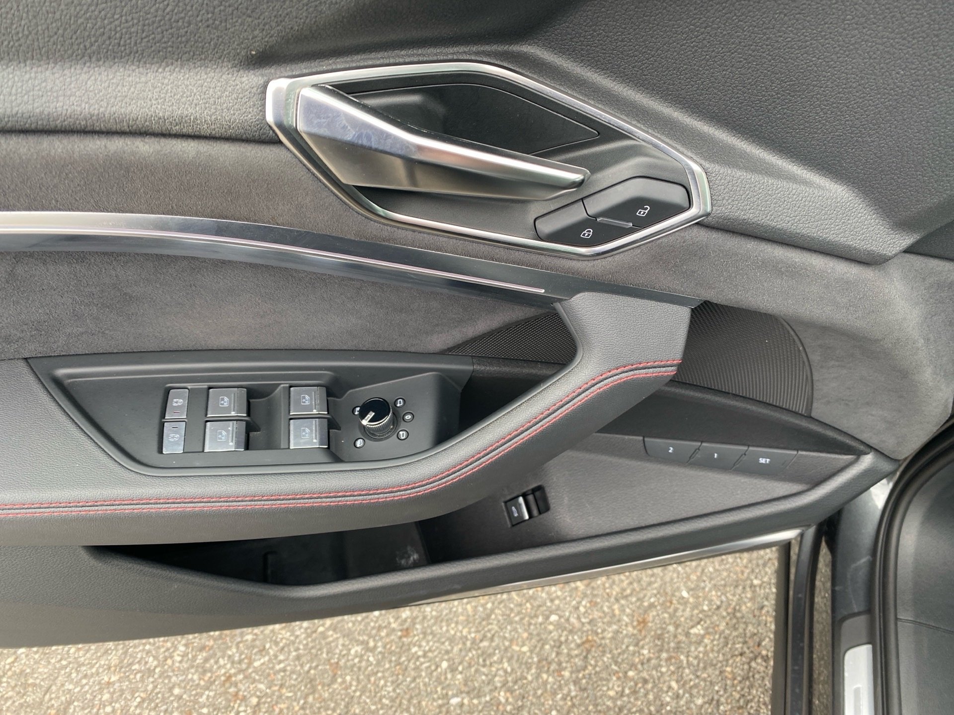 Q8 e-tron 55 S line Edition quattro Matrix Navi AHK ACC Pano