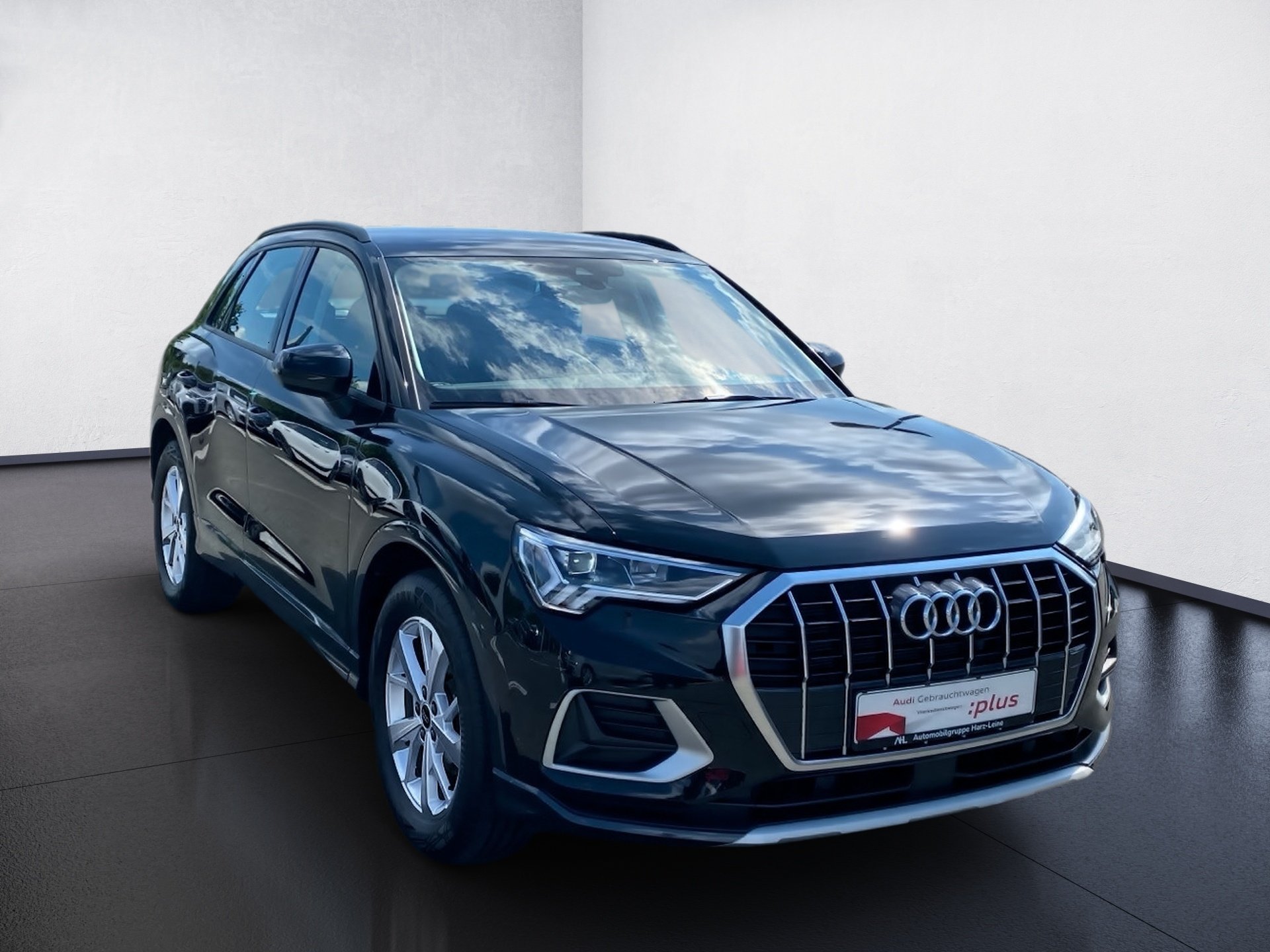 Q3 35 TFSI S-tronic AHK Navi ACC RFK Leder Sitzhzg.