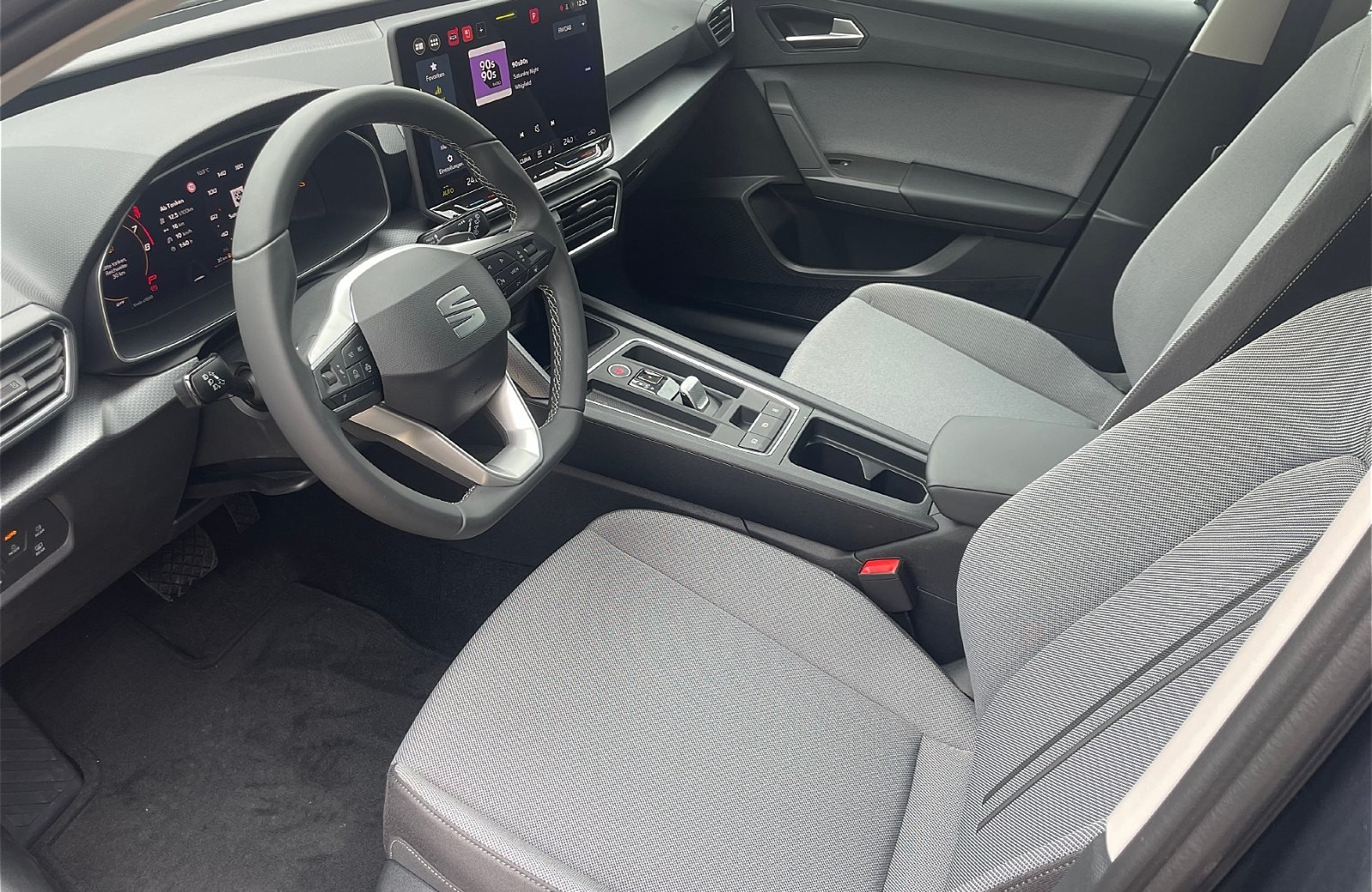 Leon Style 1.5 eTSI DSG *ab sofort*