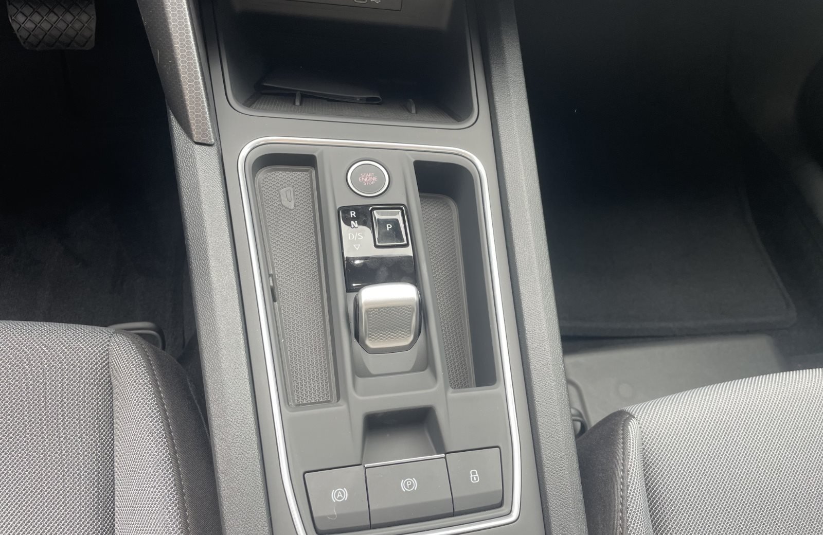 Leon Style 1.5 eTSI DSG *ab sofort*