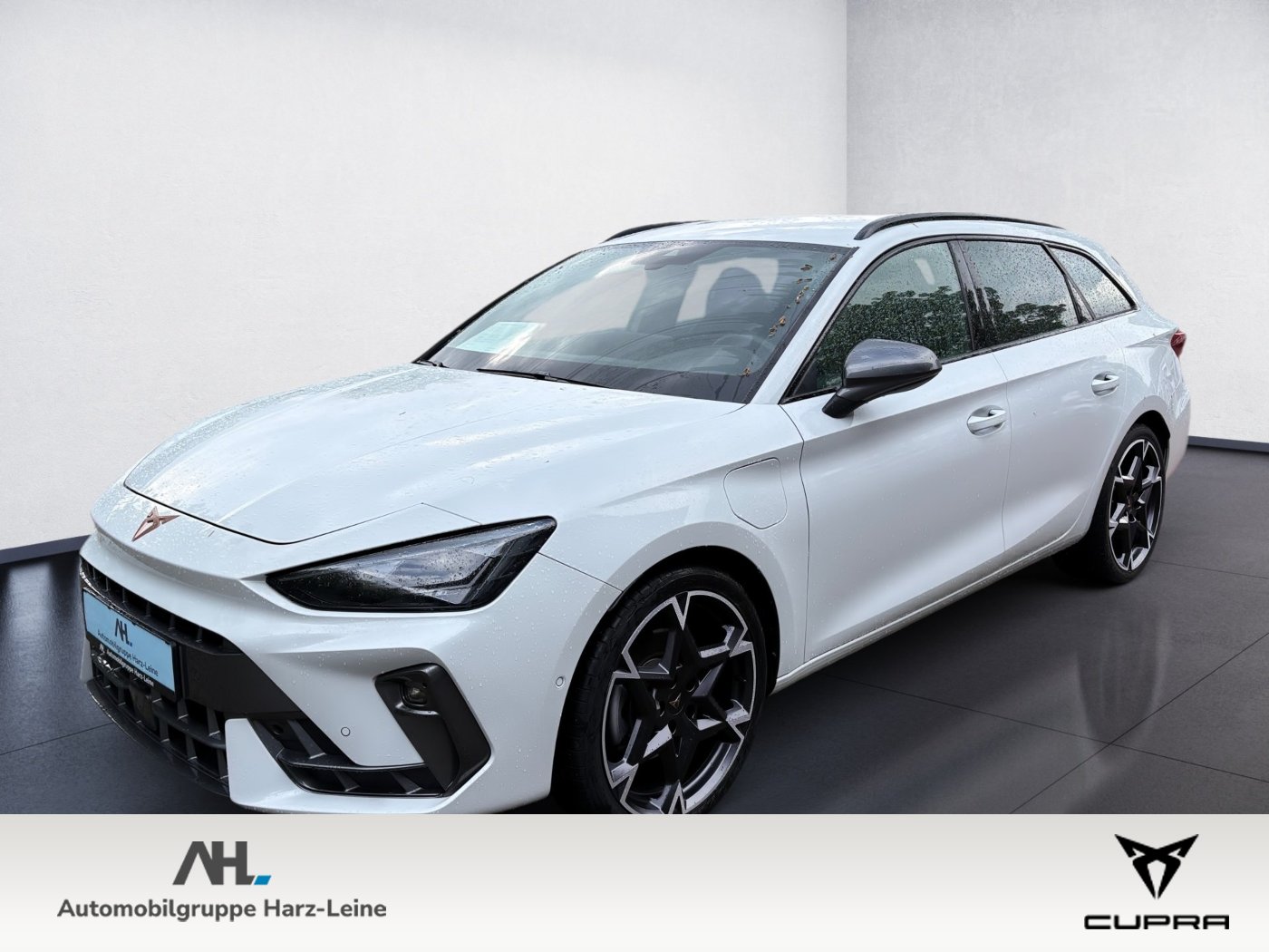 Leon Sportstourer e-Hybrid DSG *ab sofort*