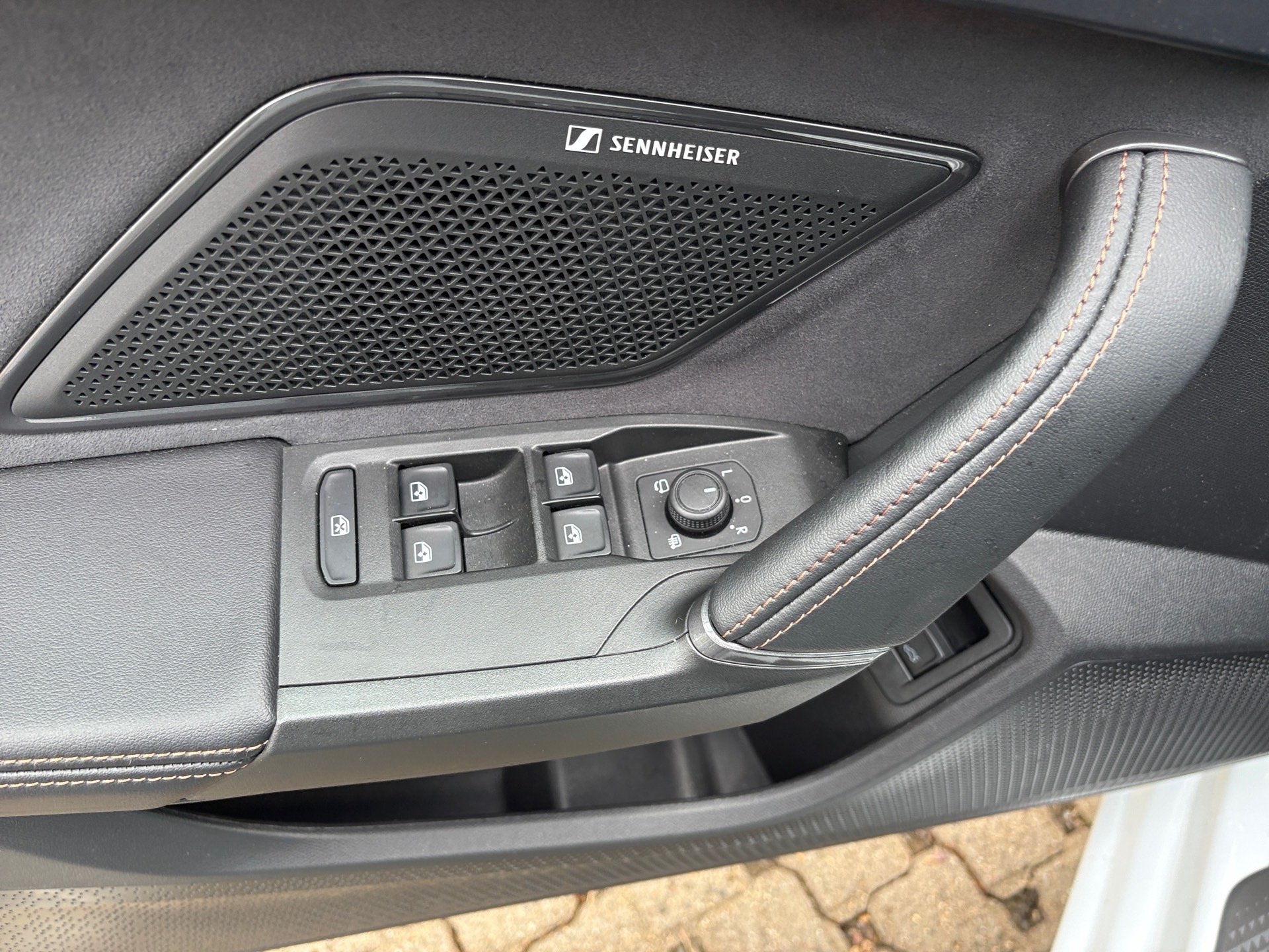 Leon Sportstourer e-Hybrid DSG *ab sofort*