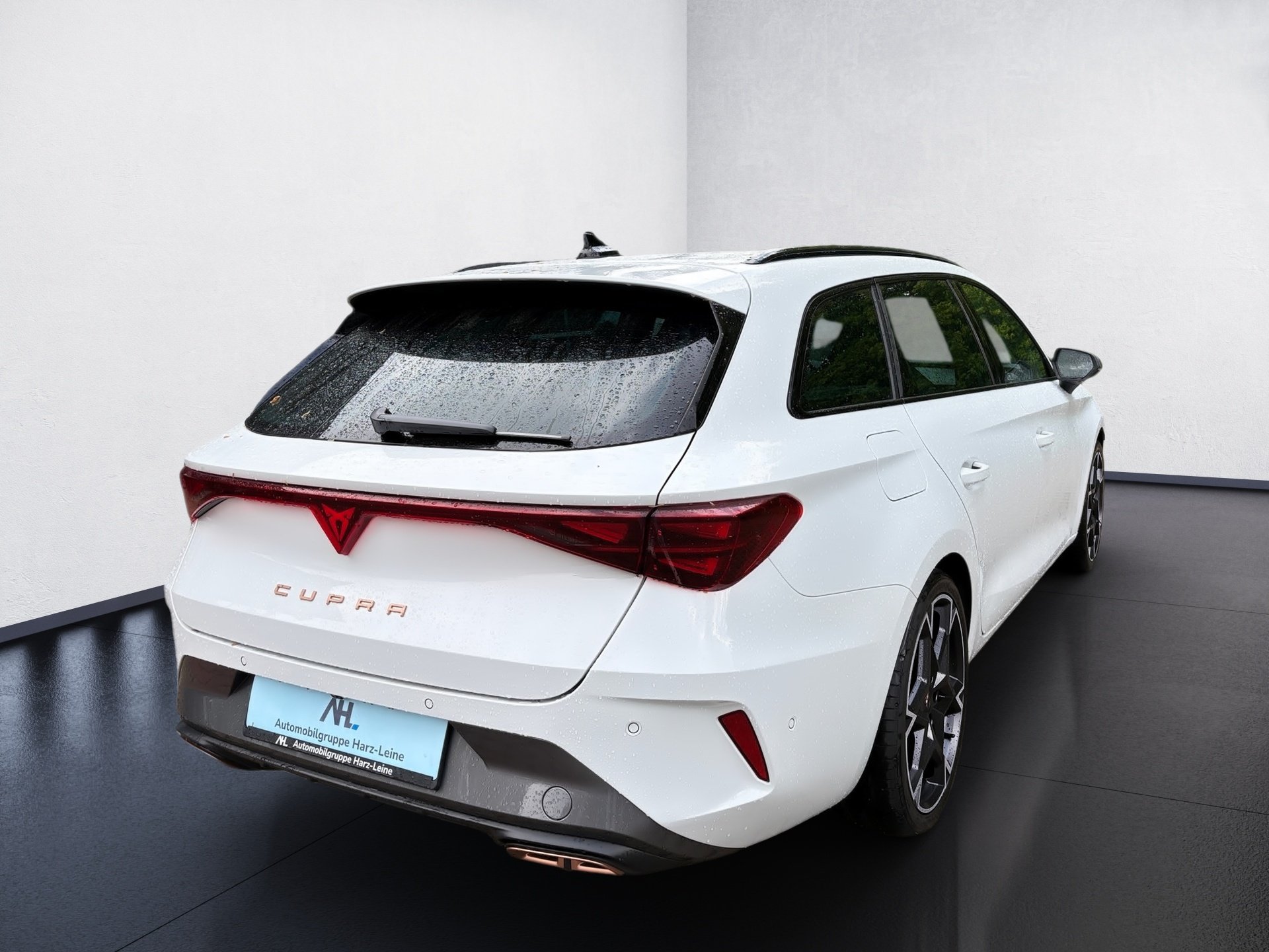 Leon Sportstourer e-Hybrid DSG *ab sofort*
