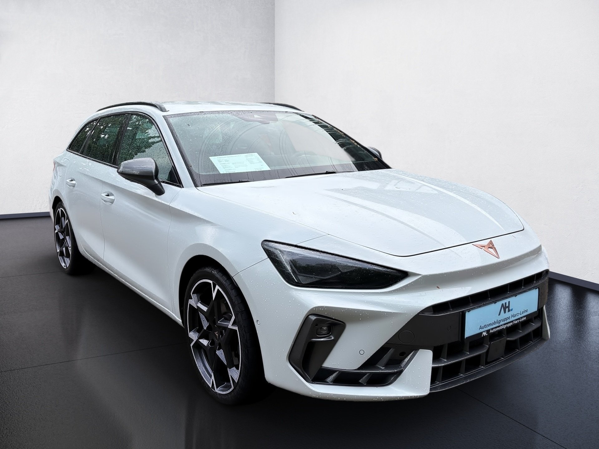 Leon Sportstourer e-Hybrid DSG *ab sofort*