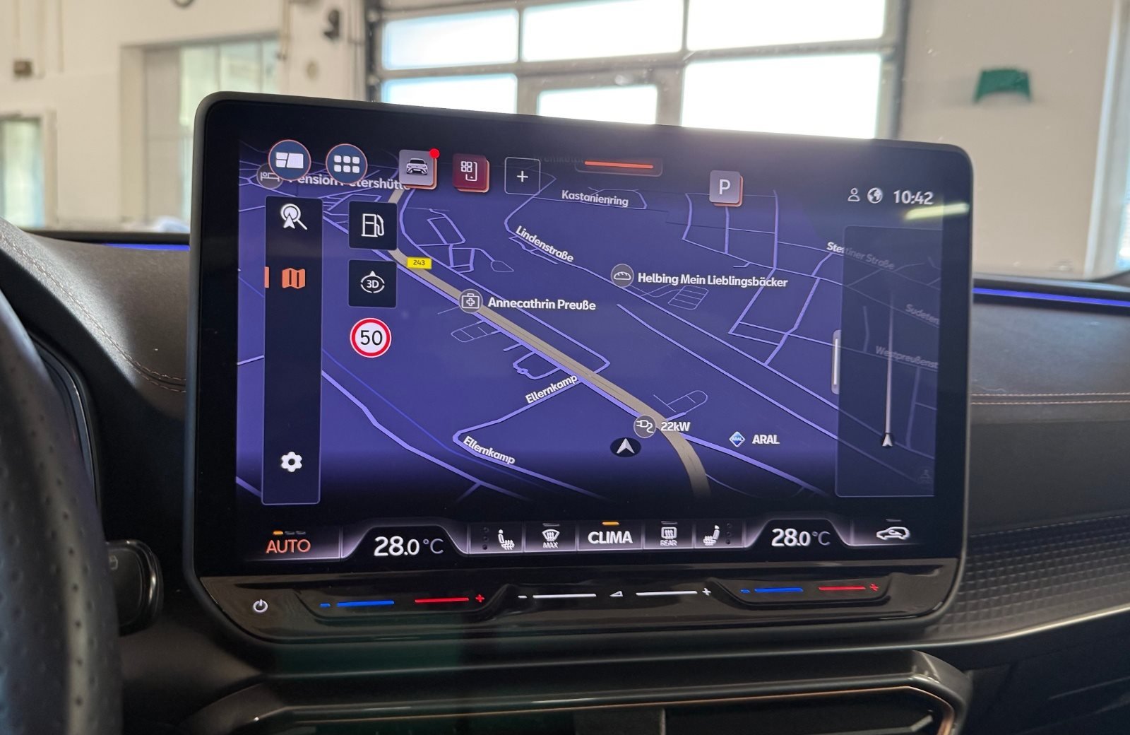 Leon 2.0 TDI DSG Edge Matrix Navi ACC RFK ACC LM