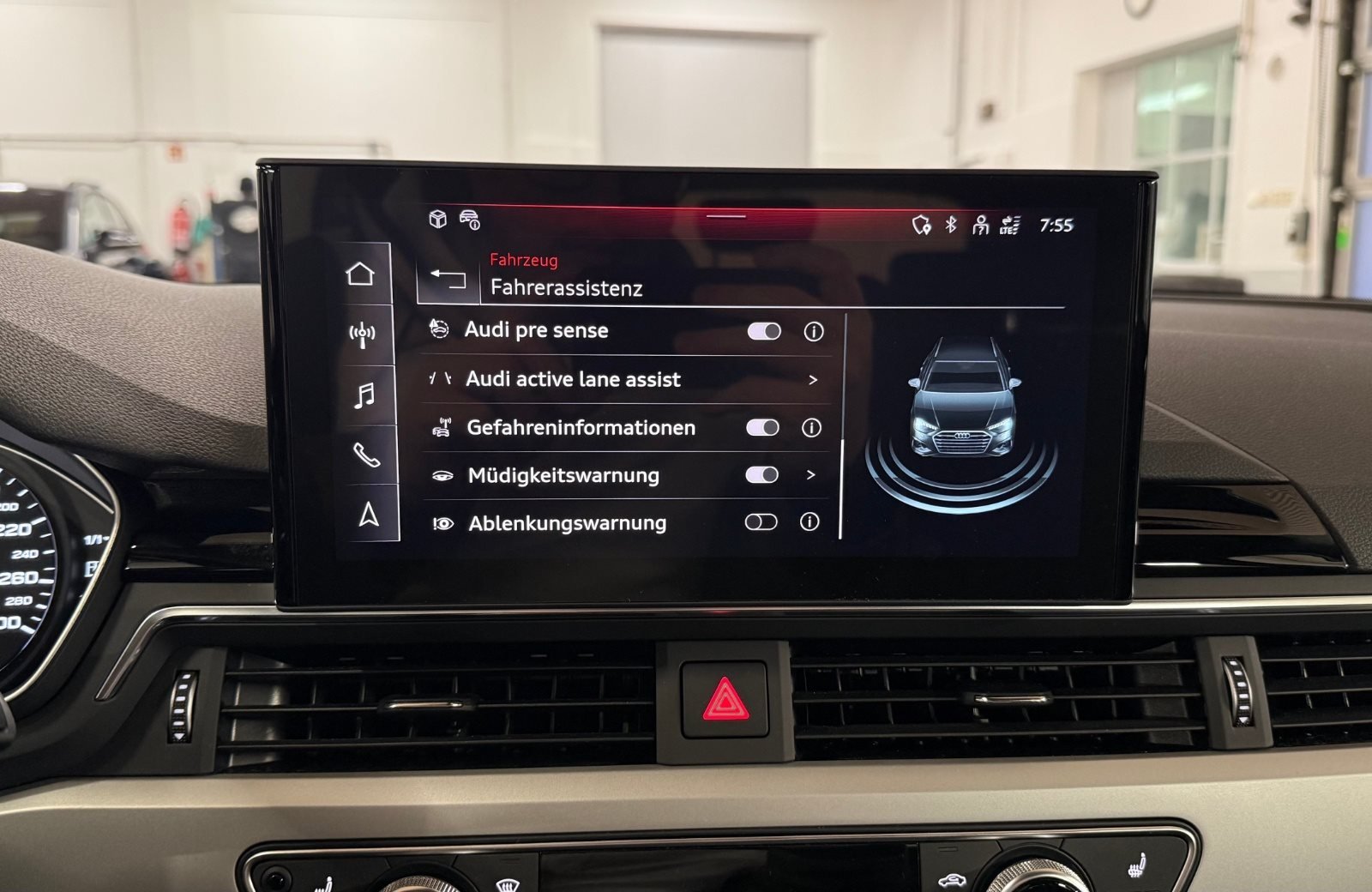 A4 Avant 30 TDI S-tronic LED Navi ACC PDC SHZ LM