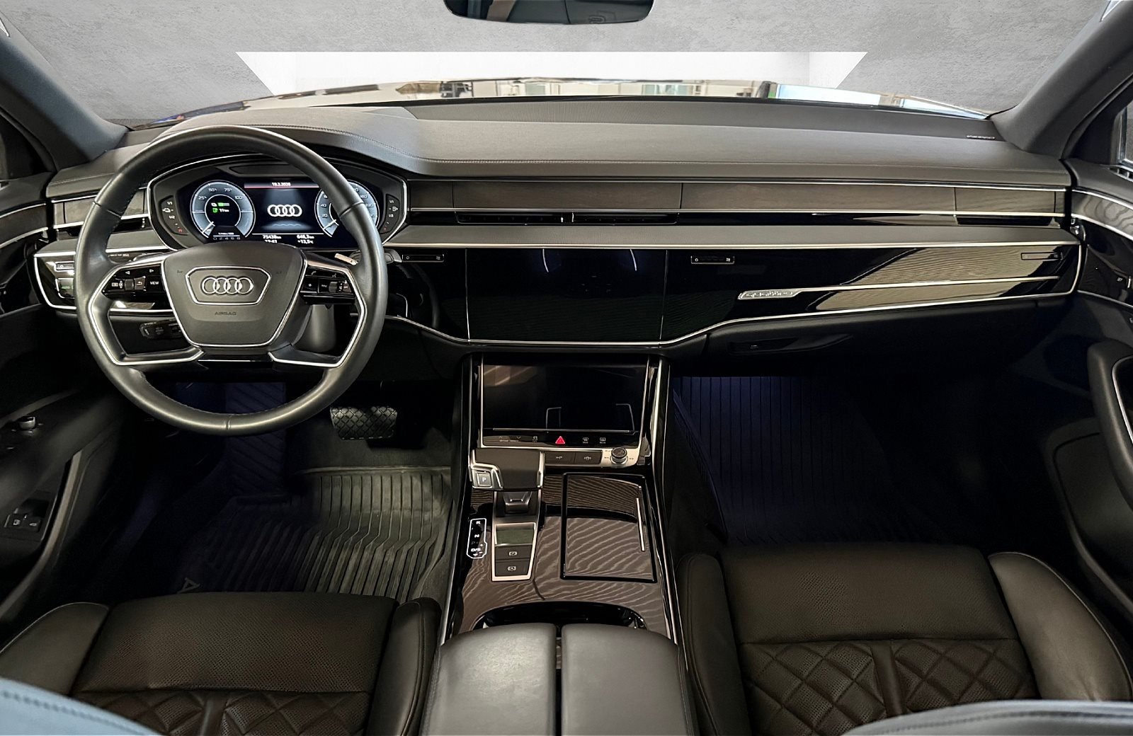 A8 60 TFSIe quattro Tiptronic Matrix ACC HuD Pano 360°