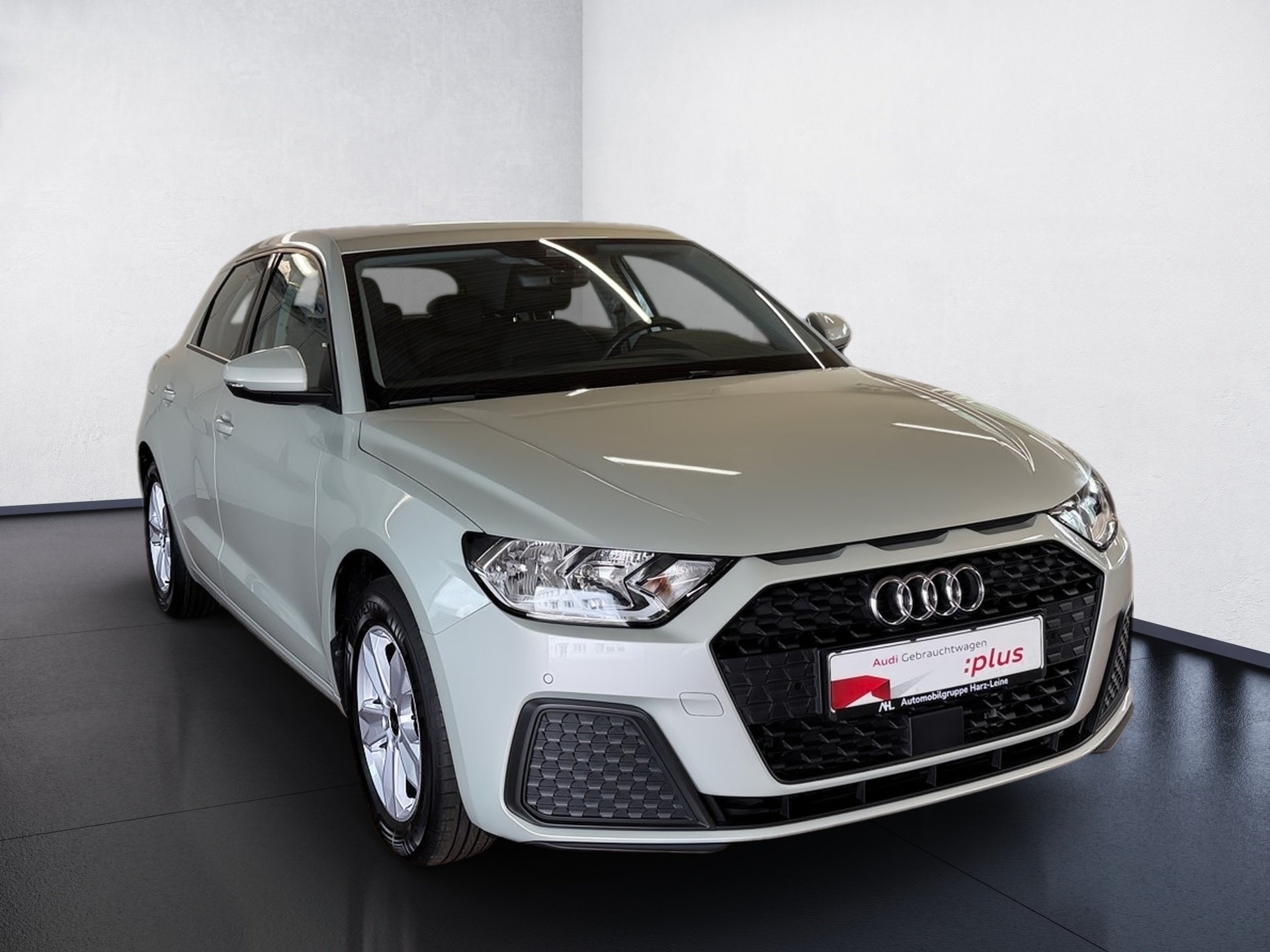 A1 Sportback 25 TFSI S-tronic Bluetooth PDC v+h