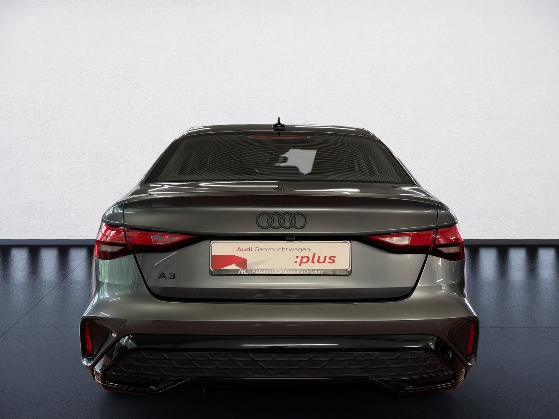 A3 Limousine 30 TFSI S line S-tronic Navi ACC RFK Optik schwarz plus