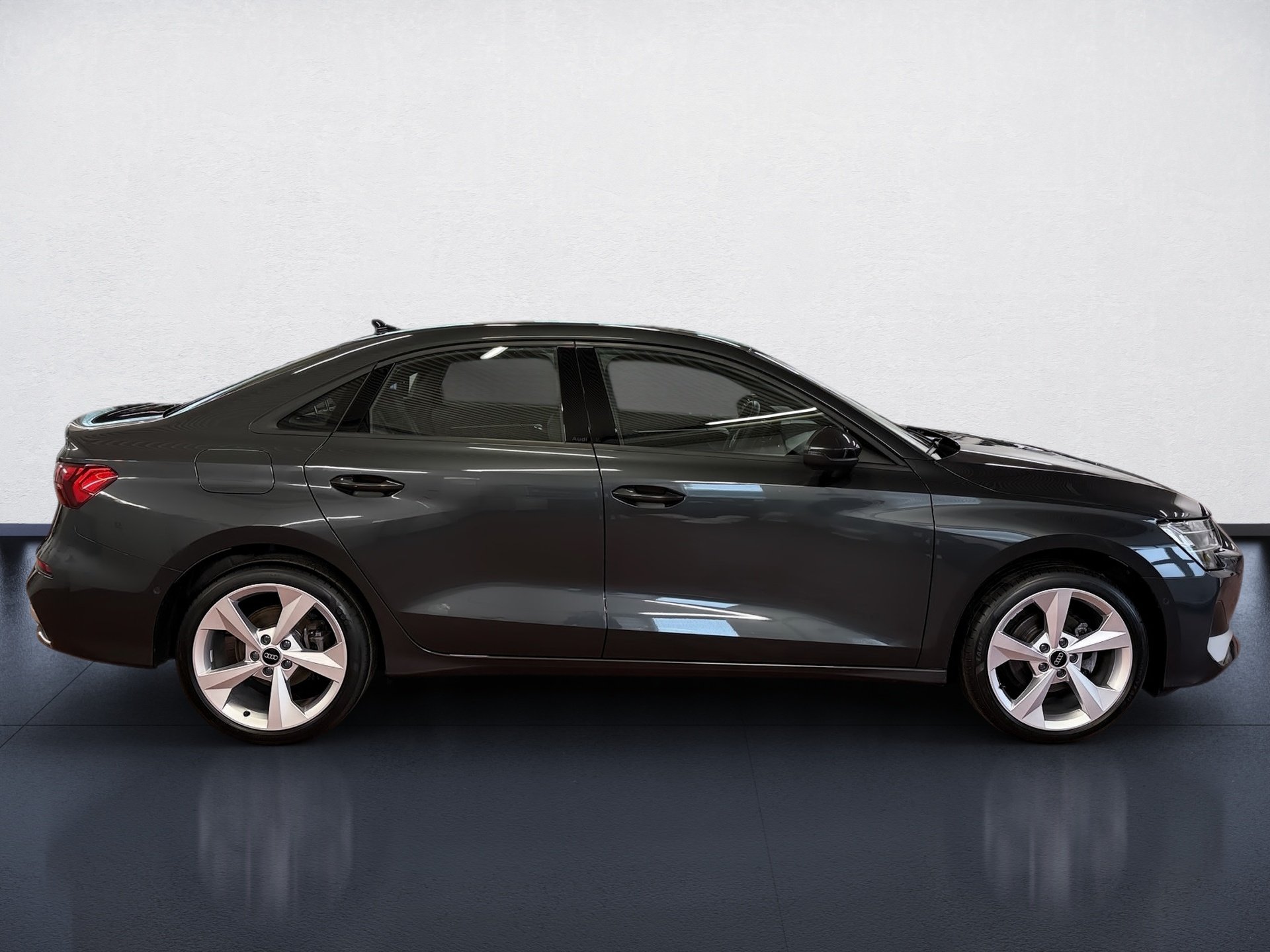 A3 Limousine 35 TFSI advanced S-tronic AHK Navi ACC LED RFK