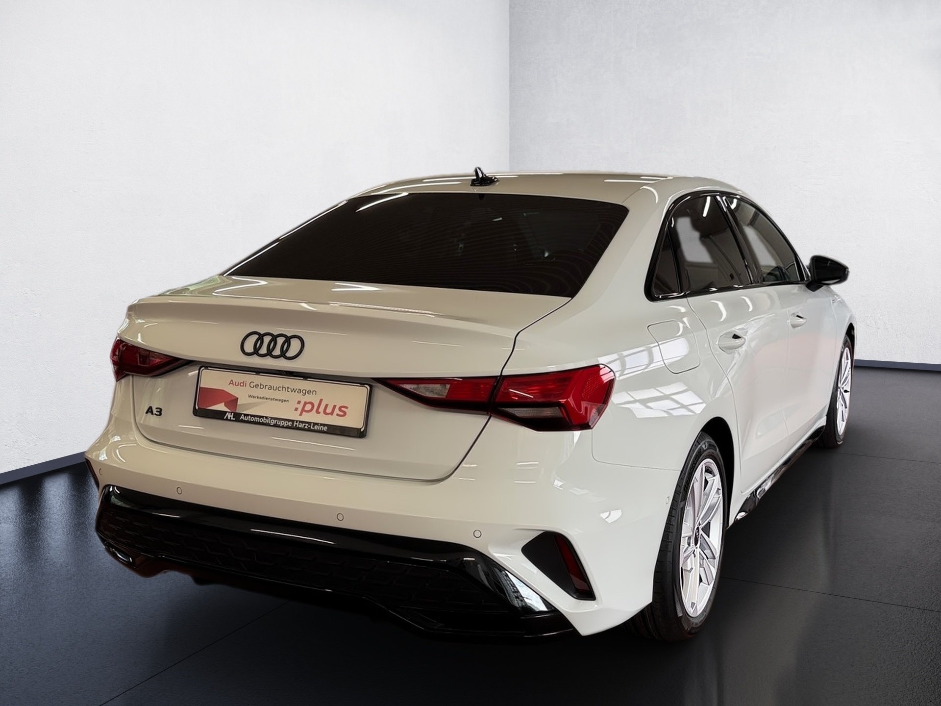 A3 Limousine 35 TDI S line S-tronic Navi ACC RFK Optik schwarz plus