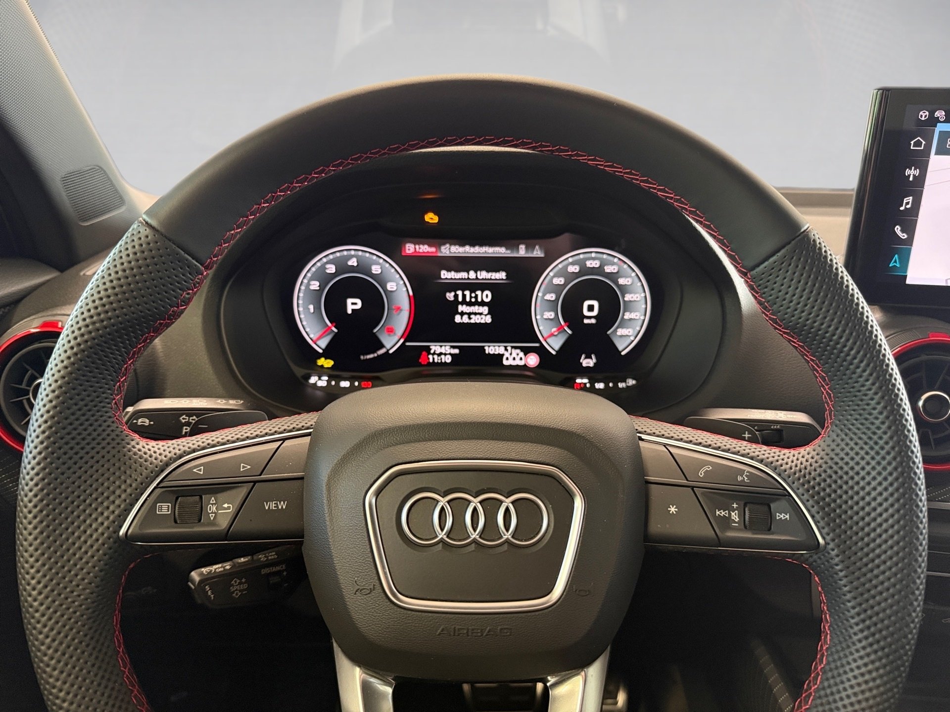 Q2 35 TFSI S line S-tronic AHK Navi ACC RFK Leder