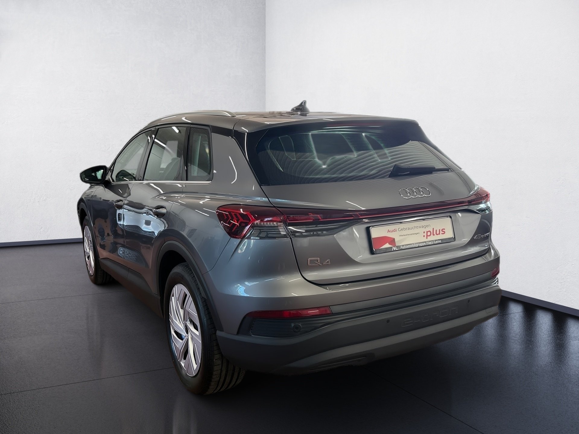 Q4 e-tron 45 Navi HuD ACC LED RFK Wärmepumpe ACC