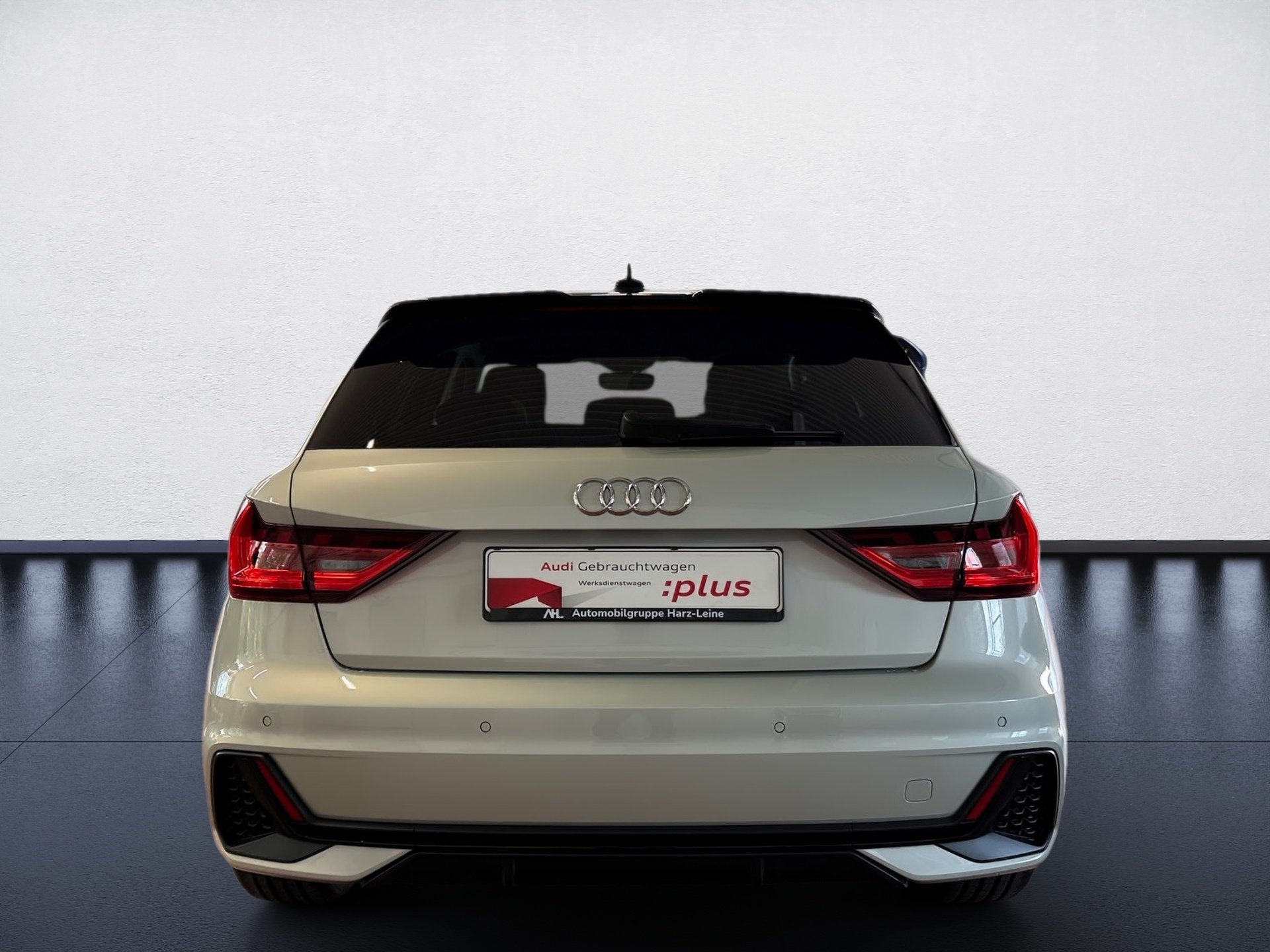 A1 Sportback 25 TFSI S line S-tronic LED Navi ACC SHZ