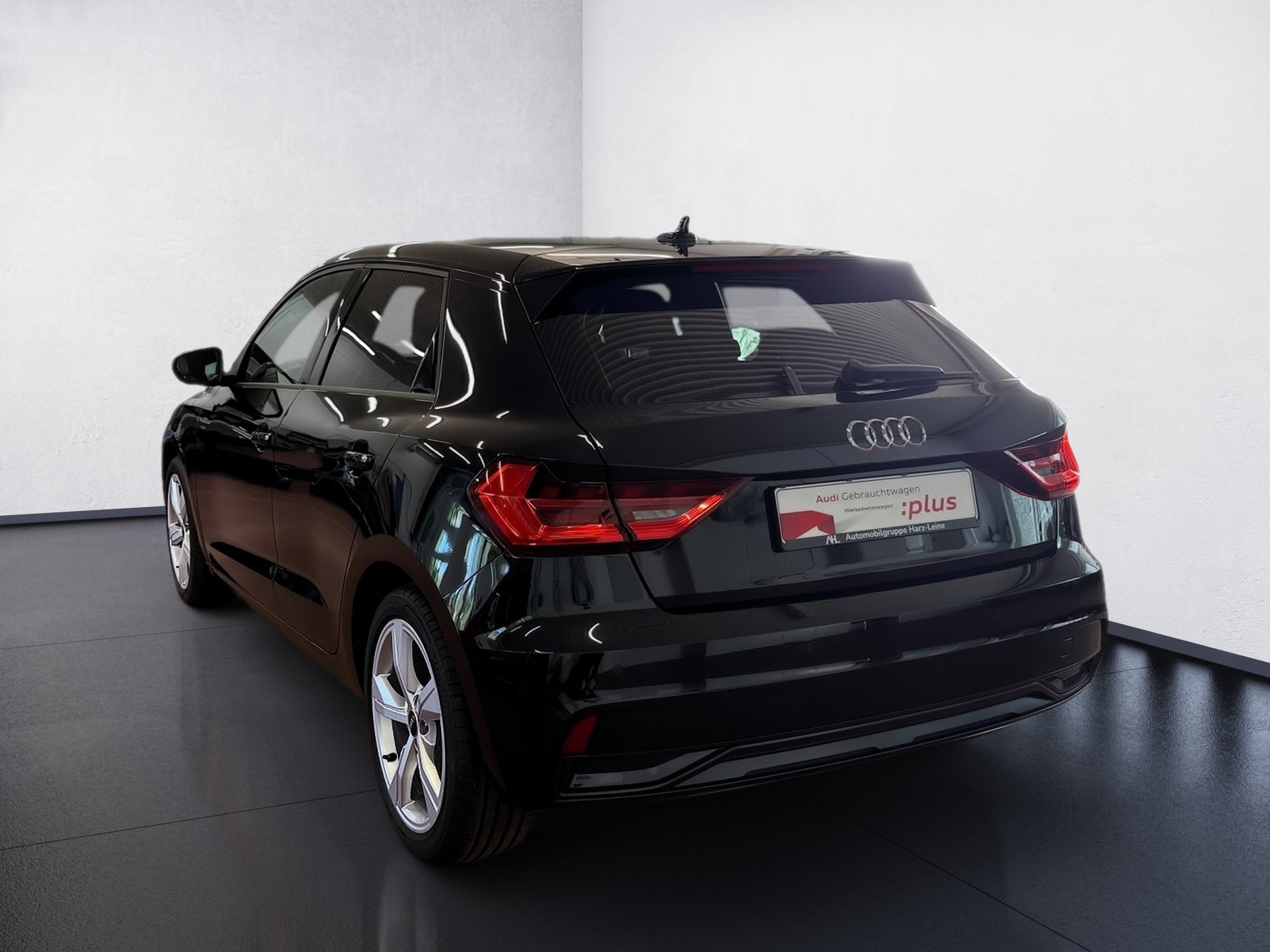 A1 Sportback 30 TFSI S line S-tronic LED Navi ACC SHZ