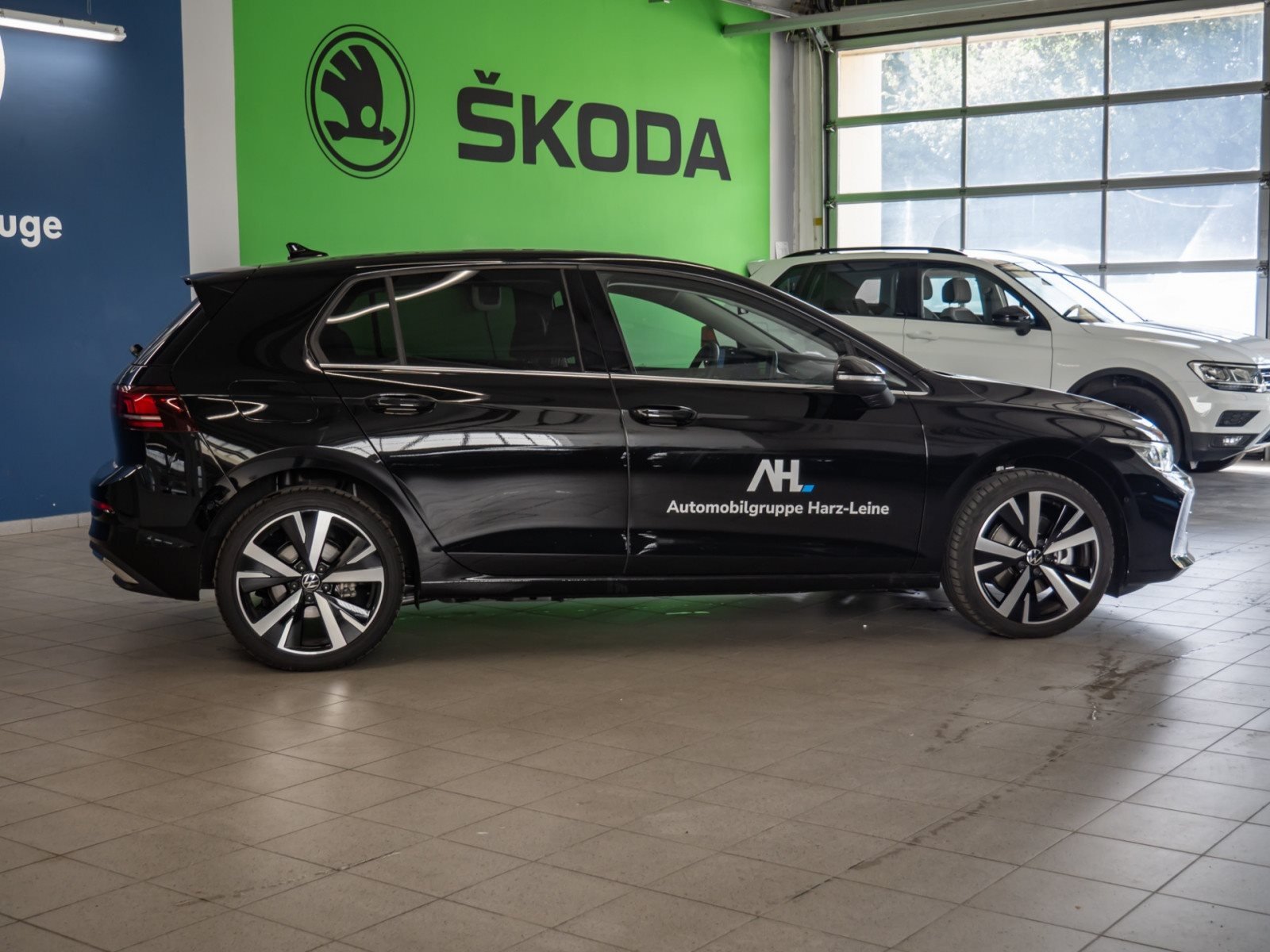 Golf VIII STYLE e-HYBRID DSG+ALU 18+ACC+LED+RÜCKFAHRKAMERA+APP CONNECT+KLIMA