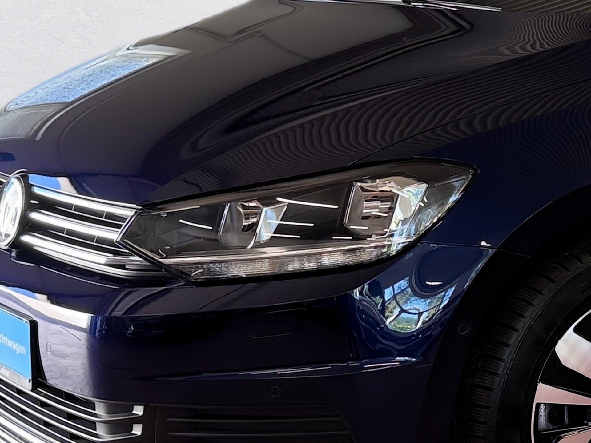 Touran 1.5 TSI Comfortline DSG Navi ACC AHK RFK