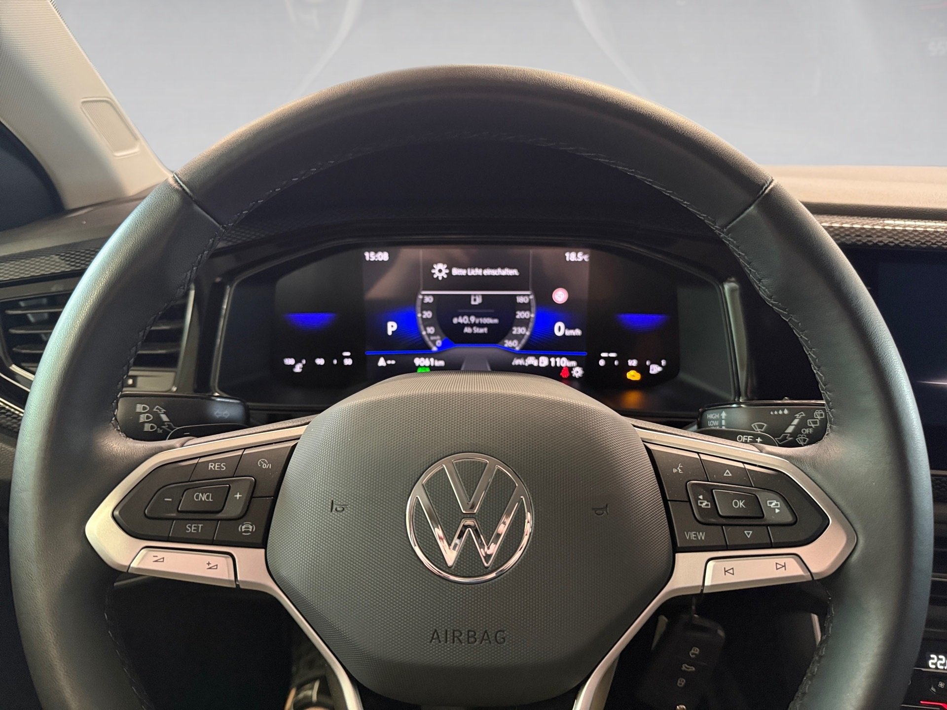 Polo 1.0 TSI Life DSG LED Navi PDC RFK SHZ AUT