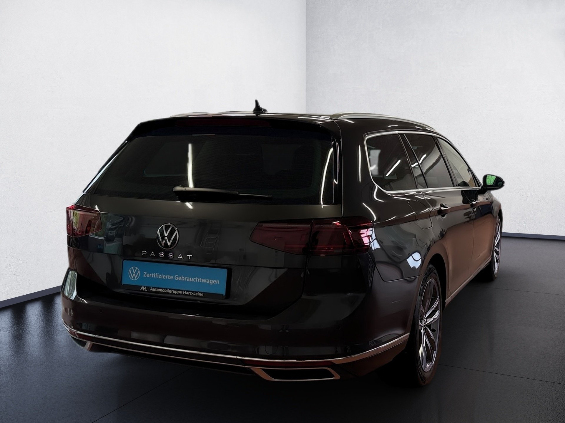 Passat Variant 2.0 TDI Elegance DSG Matrix Navi ACC AHK