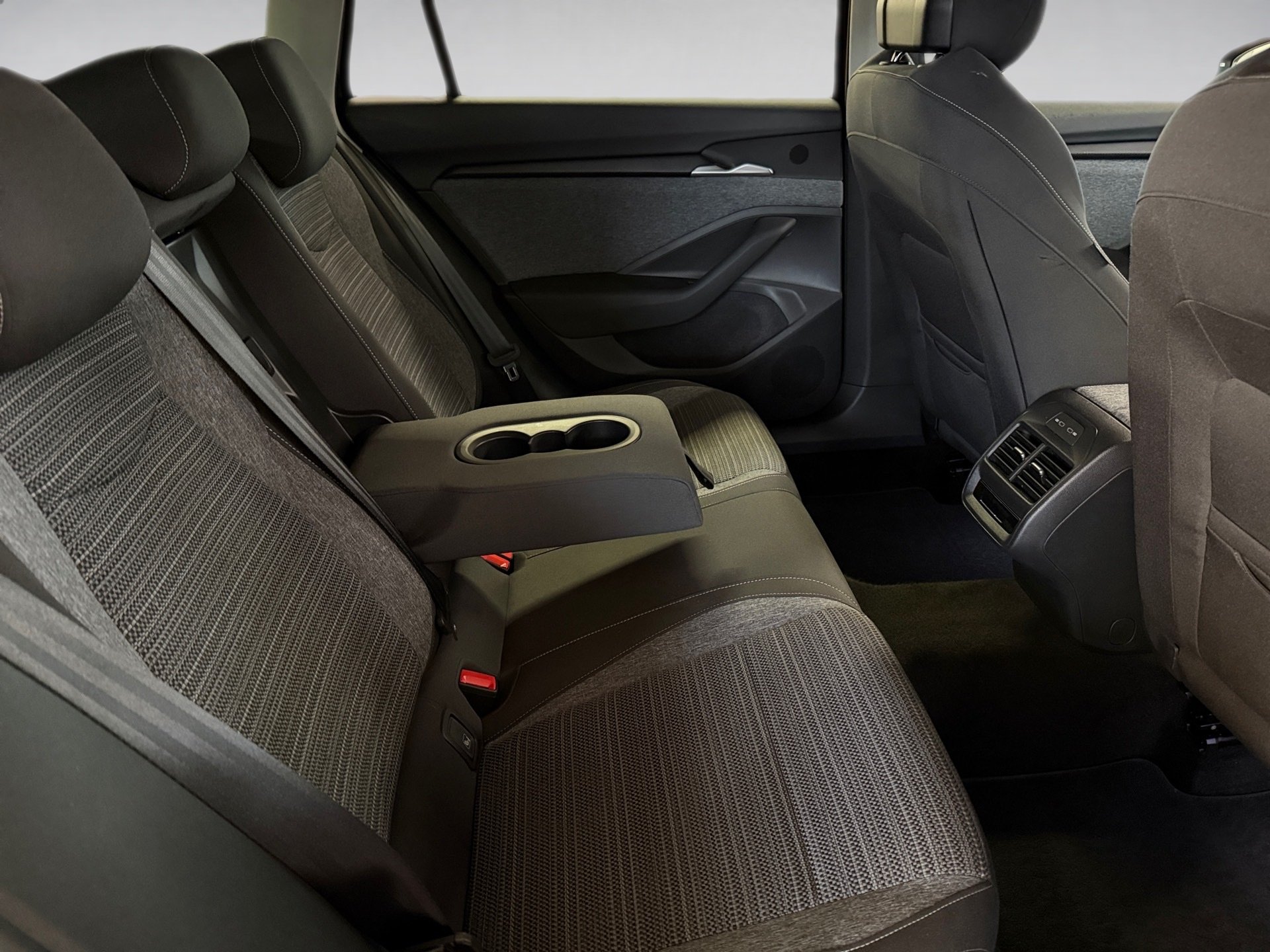 Superb Combi Selection 2.0 TDI DSG *ab sofort*