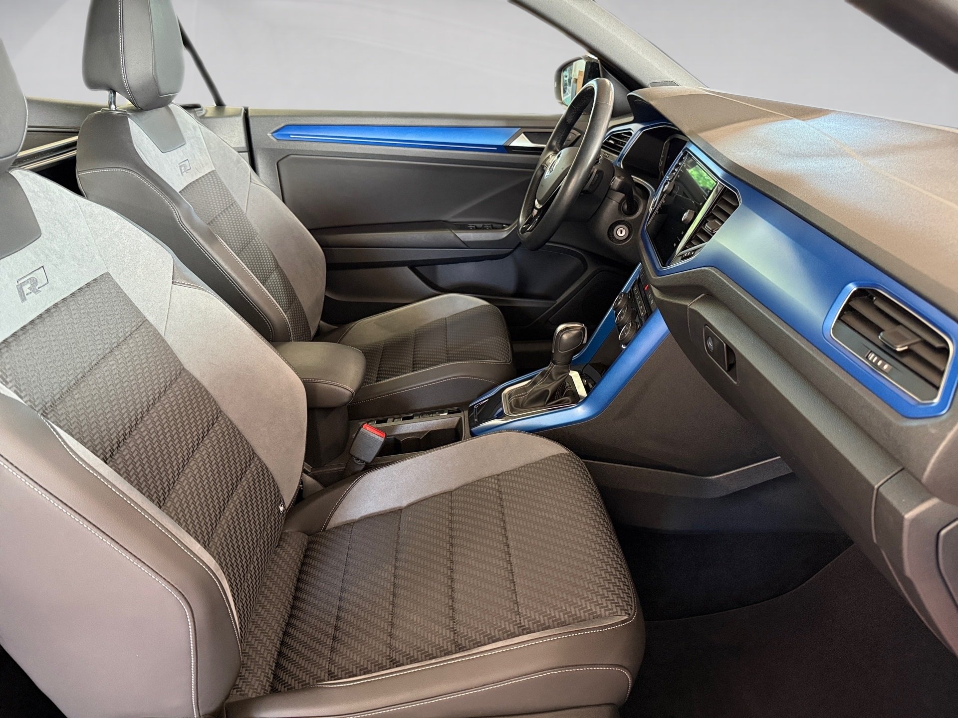 T-Roc Cabriolet 1.5 TSI R-Line DSG BlackStyle LED Navi ACC