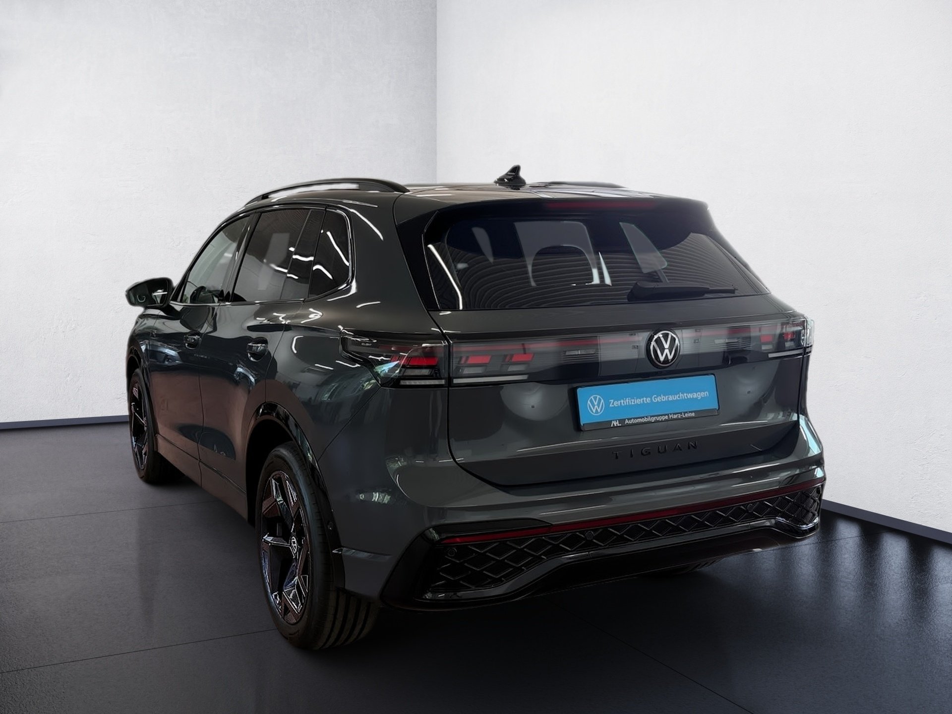 Tiguan 1.5 eTSI R-Line Black-Style Matrix HuD AHK 360°