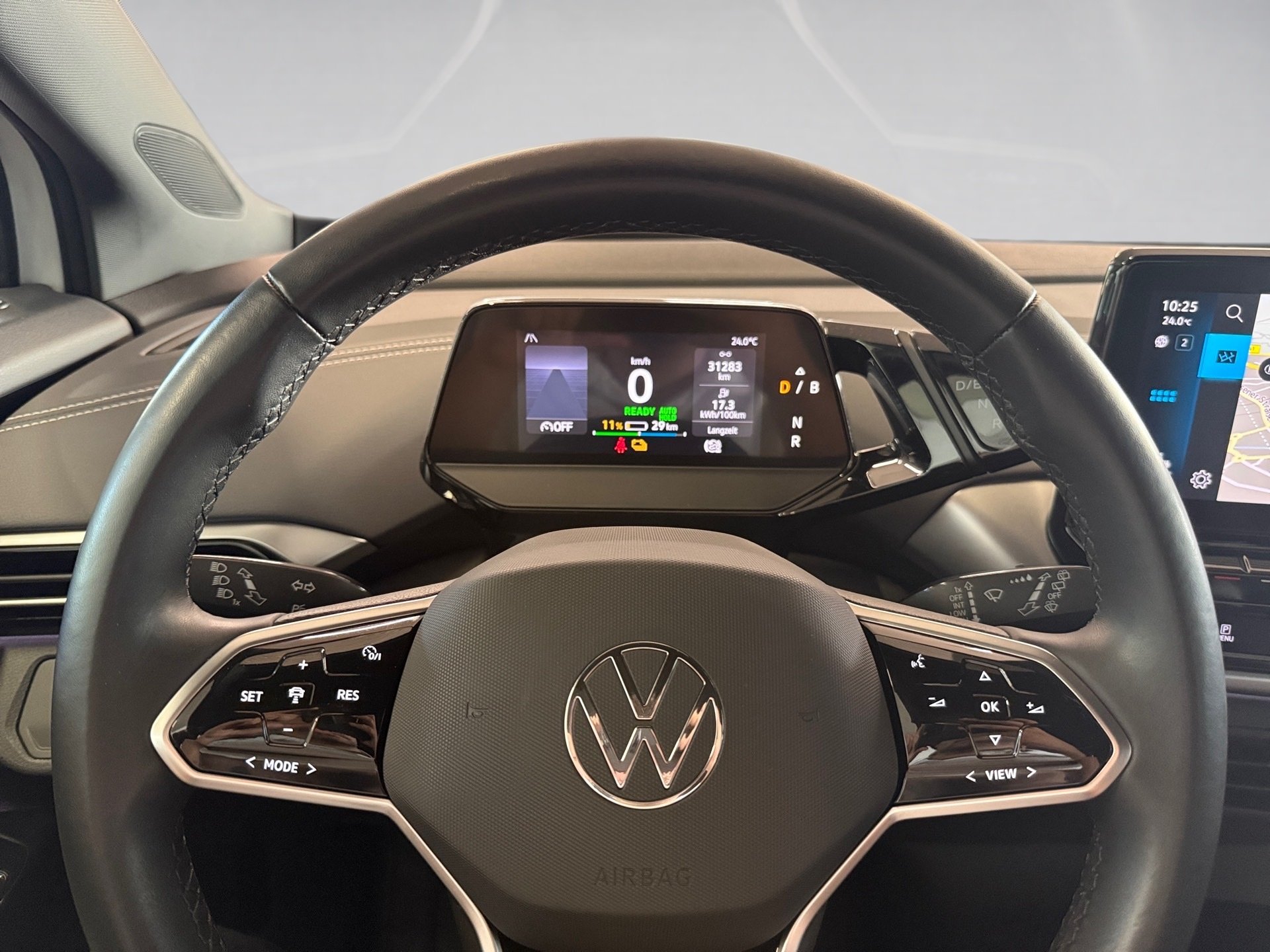 ID.4 Pure Performance Navi LED App-Connect ACC